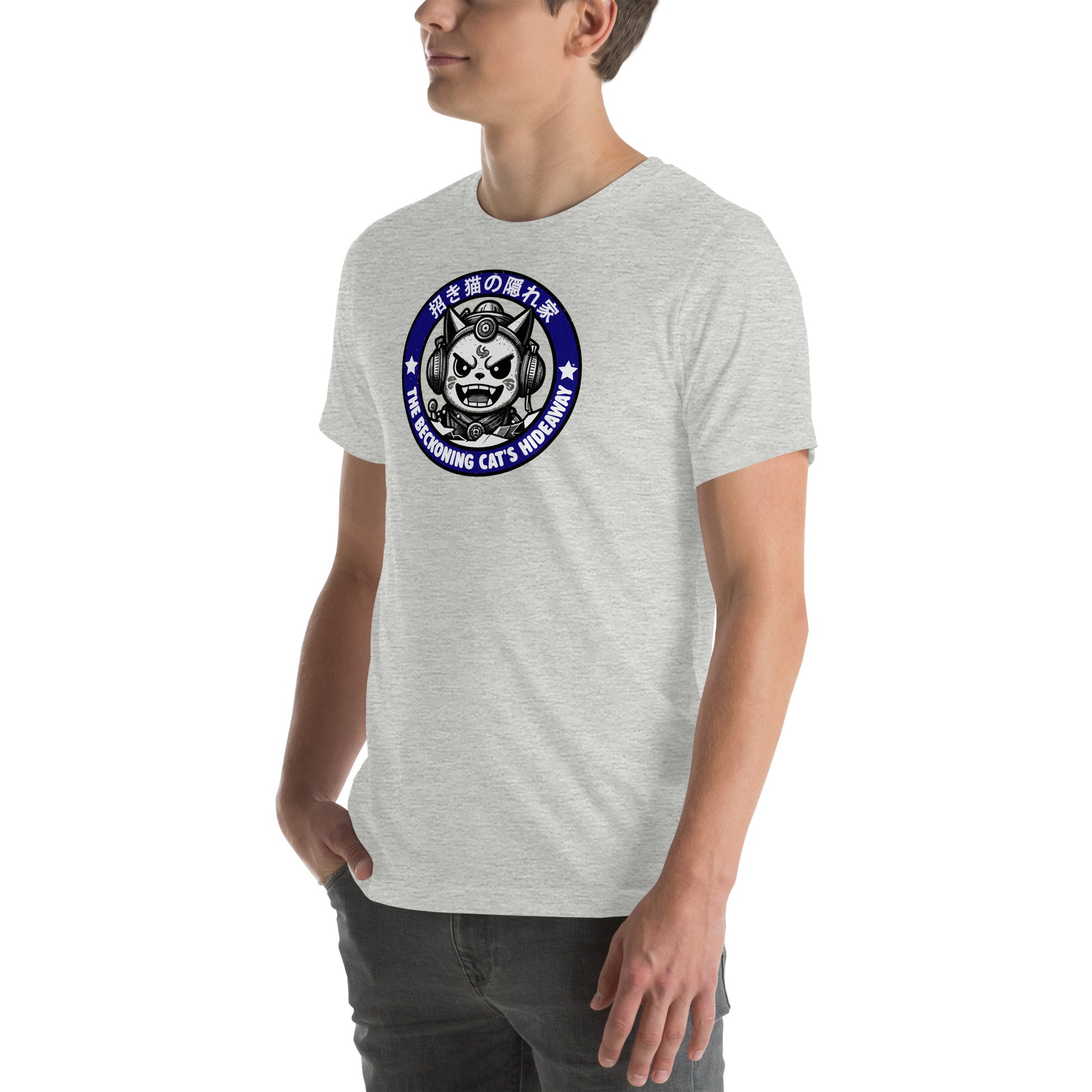 Beckoning Cat's Hideaway Retro Distressed Japanese Graphic T-Shirt