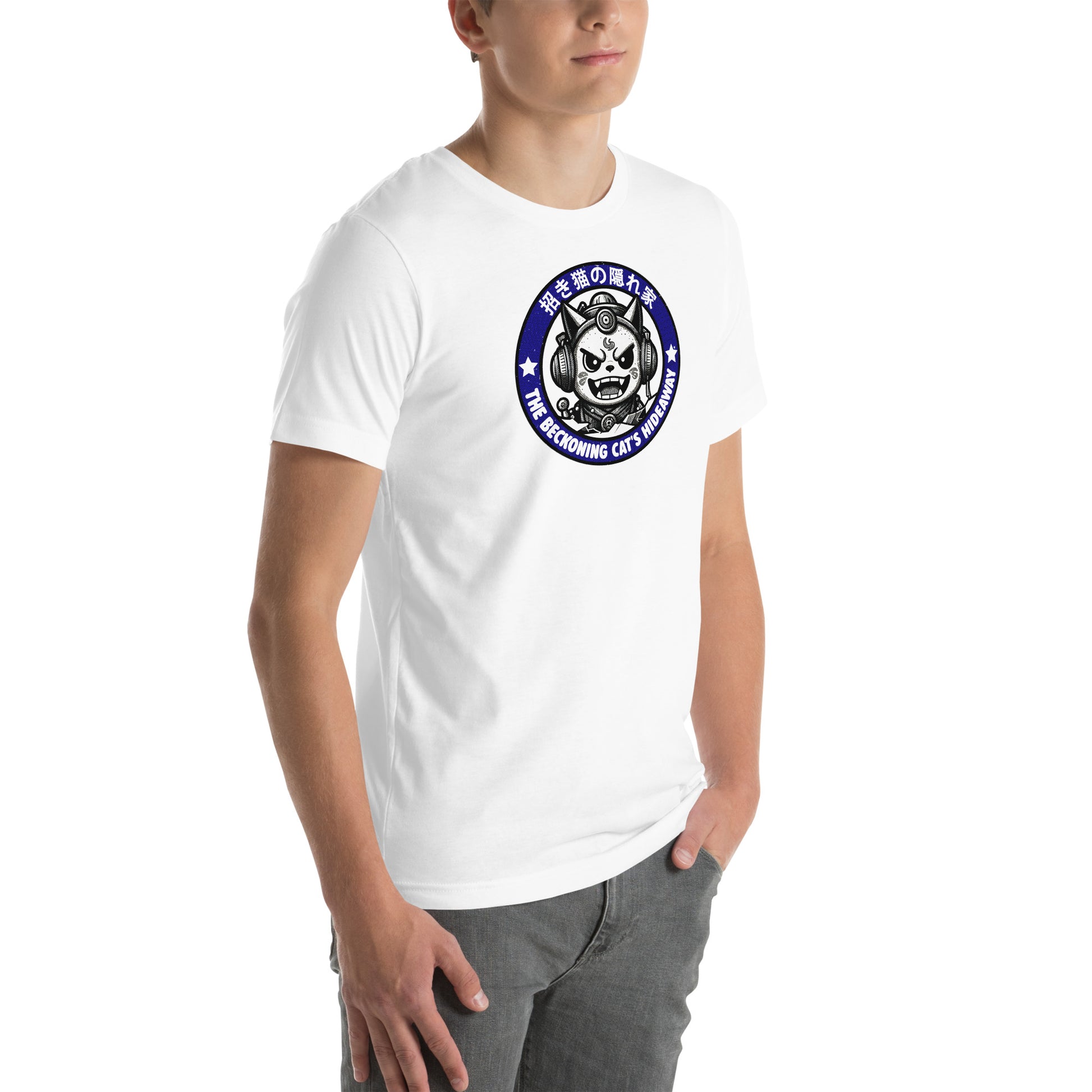 Beckoning Cat's Hideaway Retro Distressed Japanese Graphic T-Shirt